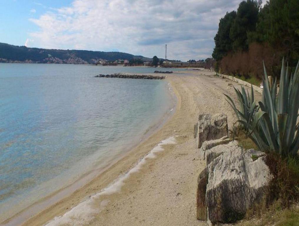 Apartment Marinely Kastela Exterior photo